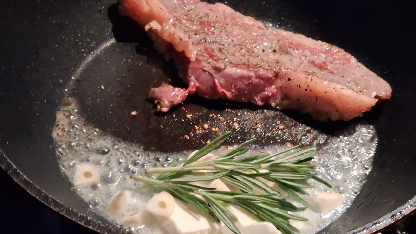 Говяжий стейк с розмарином от Ник Ника... смотреть онлайн