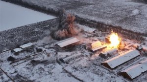 Авиаудар по ПВД Всу  в районе н.п. Рясное, Сумской области 💥🇷🇺👊