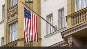 AP узнало о подготовке США к возобновлению работы своего посольства в Венесуэле