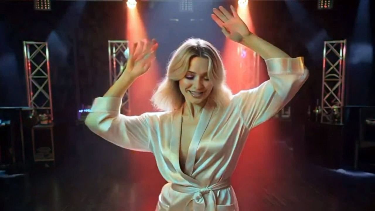 Игорь Кибирев - Алые цветы смотреть онлайн