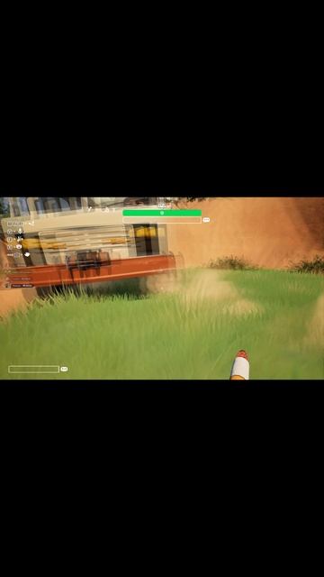 Тот самый гонщик за рулем.