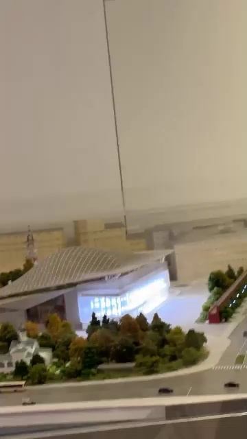 Стрим с телефона в Москве смотреть онлайн