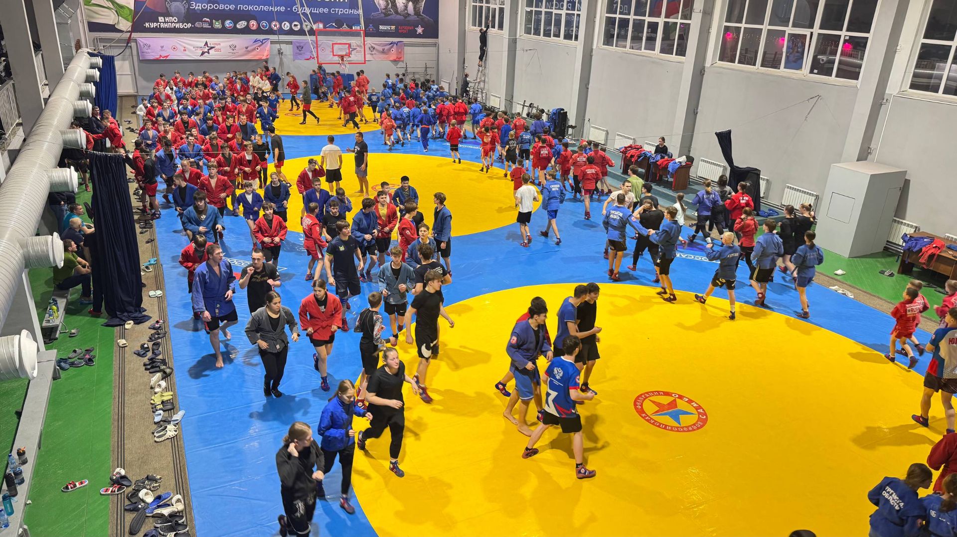 Курганские самбисты готовятся к Всероссийским соревнованиям по самбо в честь Александра Невского смотреть онлайн