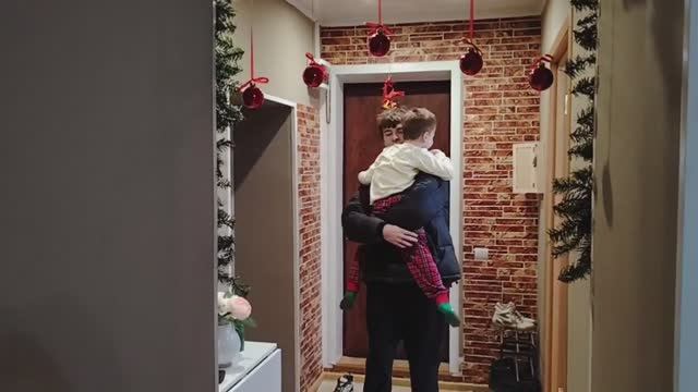 ДОЖДАЛАСЬ СТАРШЕГО ВНУКА/ СНОВА СНЕГ смотреть онлайн