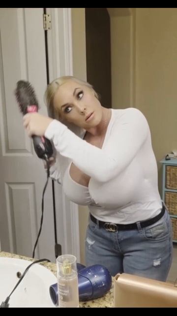 Mia Lee смотреть онлайн