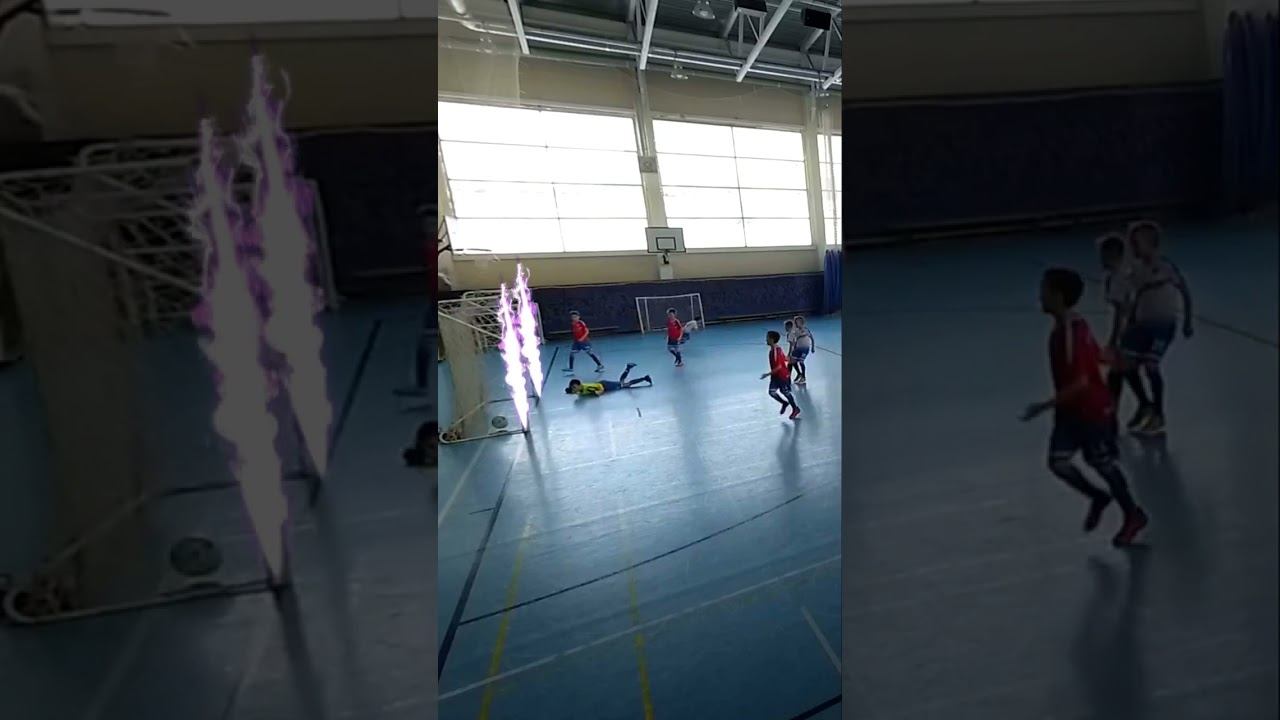 Удар по воротам и гол shorts short goals гол