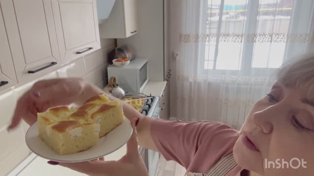 Утро// суечусь на кухне// пирог 🍰 с творогом// испекла//💁🎄 смотреть онлайн