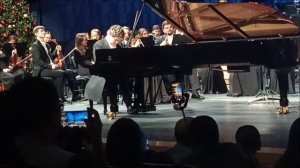 Музыкальное поздравление от Мацуева - как одну известную мелодию сыграли бы некоторые композиторы)