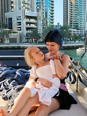 общаемся и кстати я в Дубае