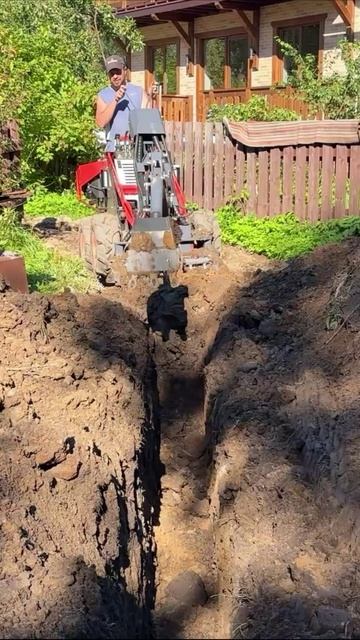 Мини-техника в деле: экскаваторная копка траншеи смотреть онлайн