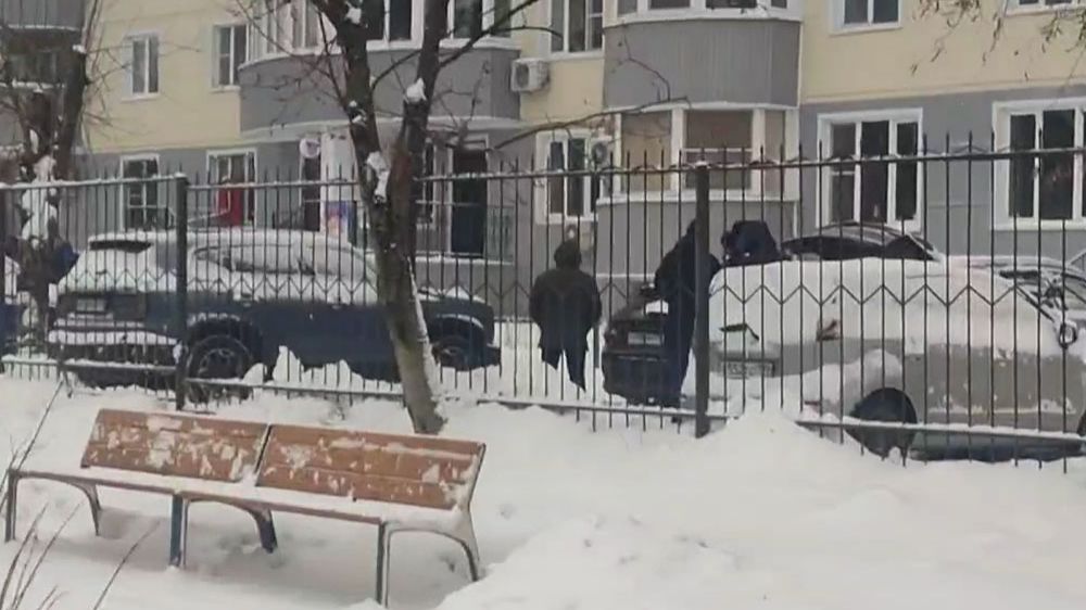 Обстановка на месте взрыва у жилого дома в Подольске смотреть онлайн