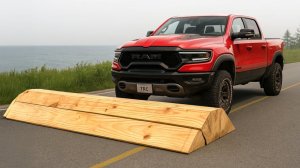 Машинки летают и прыгают! Развивающие мультики Машины помощники. Мультфильмы про машинки