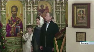 Виктор Томенко присутствовал на Рождественском богослужении в Александро-Невском соборе Барнаула