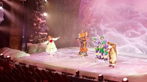 Рождественская сказка в Храме Христа Спасителя. В тренде современности. Прикольно. Нам понравилось