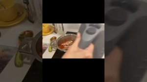 Борщ с квашенной капустой на курином бульоне !!!