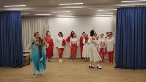 Зимняя песня в подарок к Рождеству.Сопровождала песнями показ мод😃🎉♥️