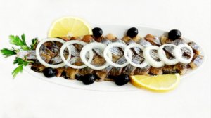 Вкуснейшая малосольная СЕЛЬДЬ в домашних условиях (два рецепта)!