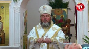 В БАЛАШОВСКОМ ХРАМЕ АПОСТОЛА И ЕВАНГЕЛИСТА ИОАННА БОГОСЛОВА ПРОШЛА ПРАЗДНИЧНАЯ СЛУЖБА