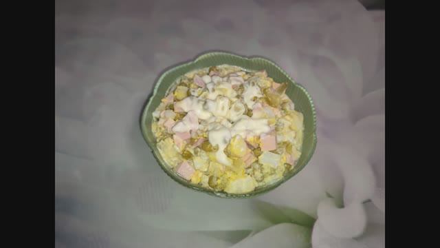 Домашний оливье из гусиных яиц смотреть онлайн