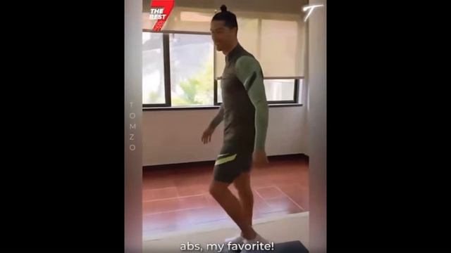 Тренировка в домашних условиях с Криштиану Роналду