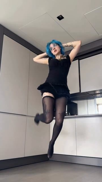 Тянки Неформалки смотреть онлайн