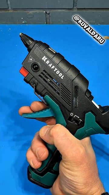 Газовый клеевой пистолет от компании Kraftool😎👍 смотреть онлайн