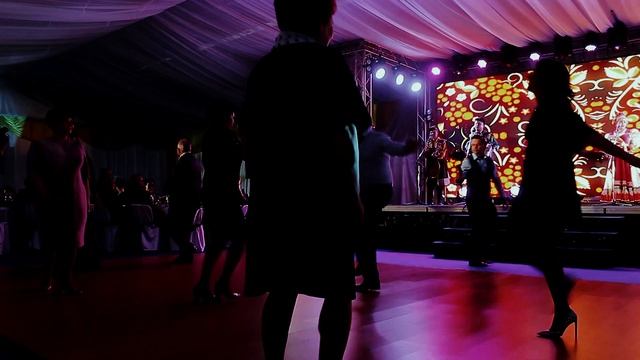 Скоморохи Распрягайте хлопцы кони