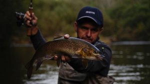 Ловля ленка на Дальнем Востоке. Часть 2 Рыболовные путешествия команды SMITH Russia.