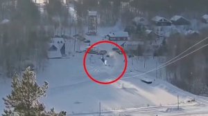 На базе отдыха «Ашатли-парк» в Пермском крае вертолет зацепил трос канатной дороги и рухнул на землю