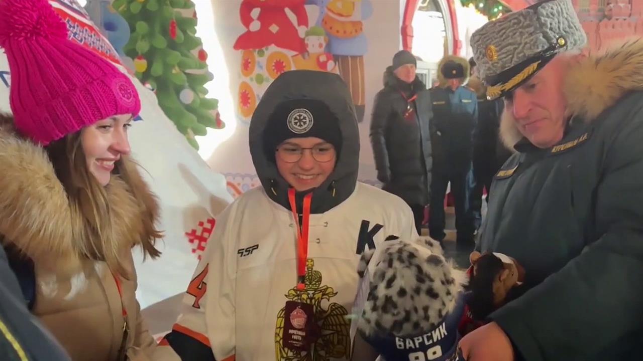 Министры и вице-премьеры выступили в роли волшебников и исполнили заветные мечты детей. смотреть онлайн