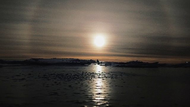 Северная зима приключений для радиоуправляемого спасательного грузовика Crossrc EMO X5 смотреть онлайн