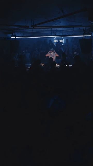 BOVSKI warming up the Boiler Floor at Gotec Club смотреть онлайн