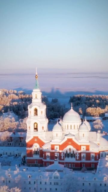 С Рождеством Христовым, православные! смотреть онлайн