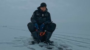 Я ПРОСТО ХОТЕЛ ПОМОЧЬ РЫБАКУ... ХСН Rescuer спас меня!!!! Рыбалка на балансир на Волге.