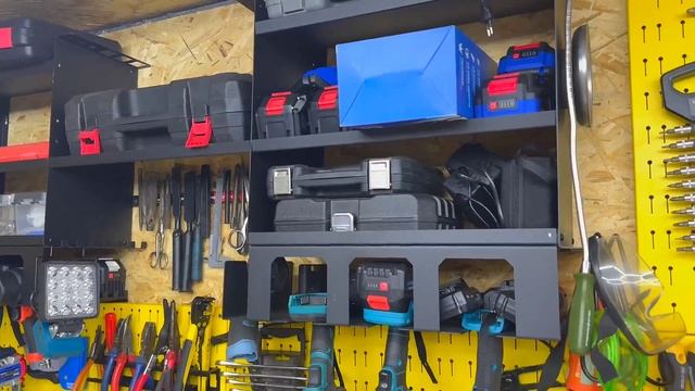 Перфопанели и полочки для гаража. смотреть онлайн