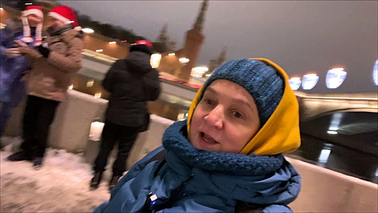 Трейлер: Одна ВСТРЕЧАЮ Новый Год на улице у Кремля🤩🎅🎉Каким будет 2026 год..моё ПРЕДСКАЗАНИЕ ! смотреть онлайн