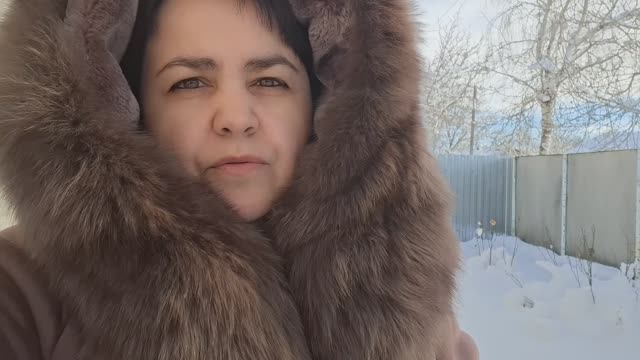 Поехали в город немножко скупились смотреть онлайн