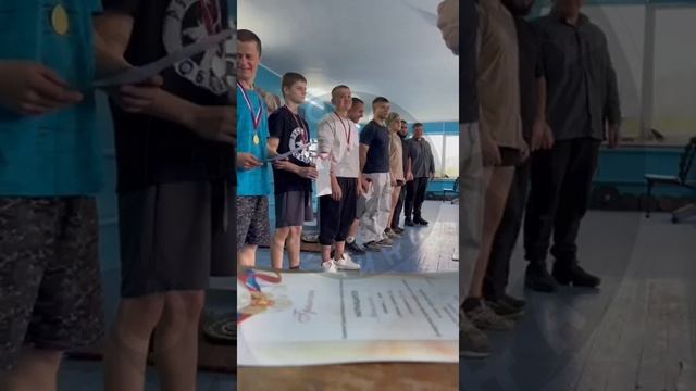 Русская община Ростовской области приняла участие в открытом турнире по жиму лёжа среди мужчин! смотреть онлайн