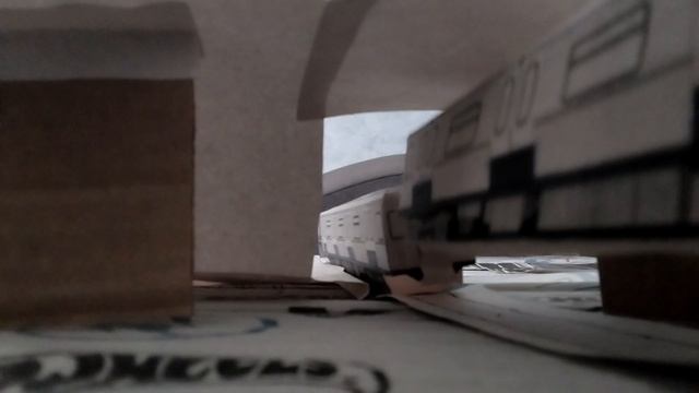 Классический день на станции Площадь 2000 годов.