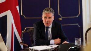 Стармер: парламент Великобритании решит, отправлять ли войска на Украину