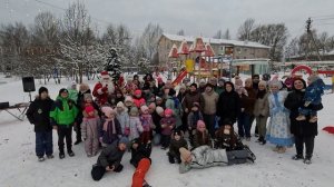 Общее фото с Дедом морозом