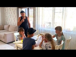 ВЛОГ АЛИСА собрала всю малышню у нас дома! ВАНИЛЬНАЯ СЕМЬЯ