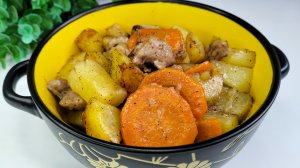 Жаркое по-домашнему (мясо с картофелем, морковью и луком)🥩
