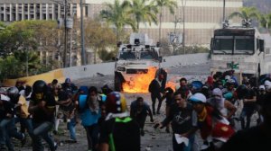 Брилёв: Венесуэлу за год покинули от 6 млн человек, ситуация в стране тяжелая