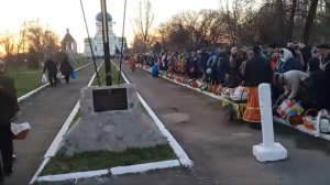 08.04.2018 в праздник Пасхи на аллее у храма Рождества Пресвятой Богородицы г. Каменка-Днепровская