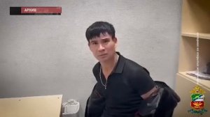 КРАСНОЯРСКАЯ РЕЗНЯ НОЖОМ В АЭРОПОРТУ.mp4