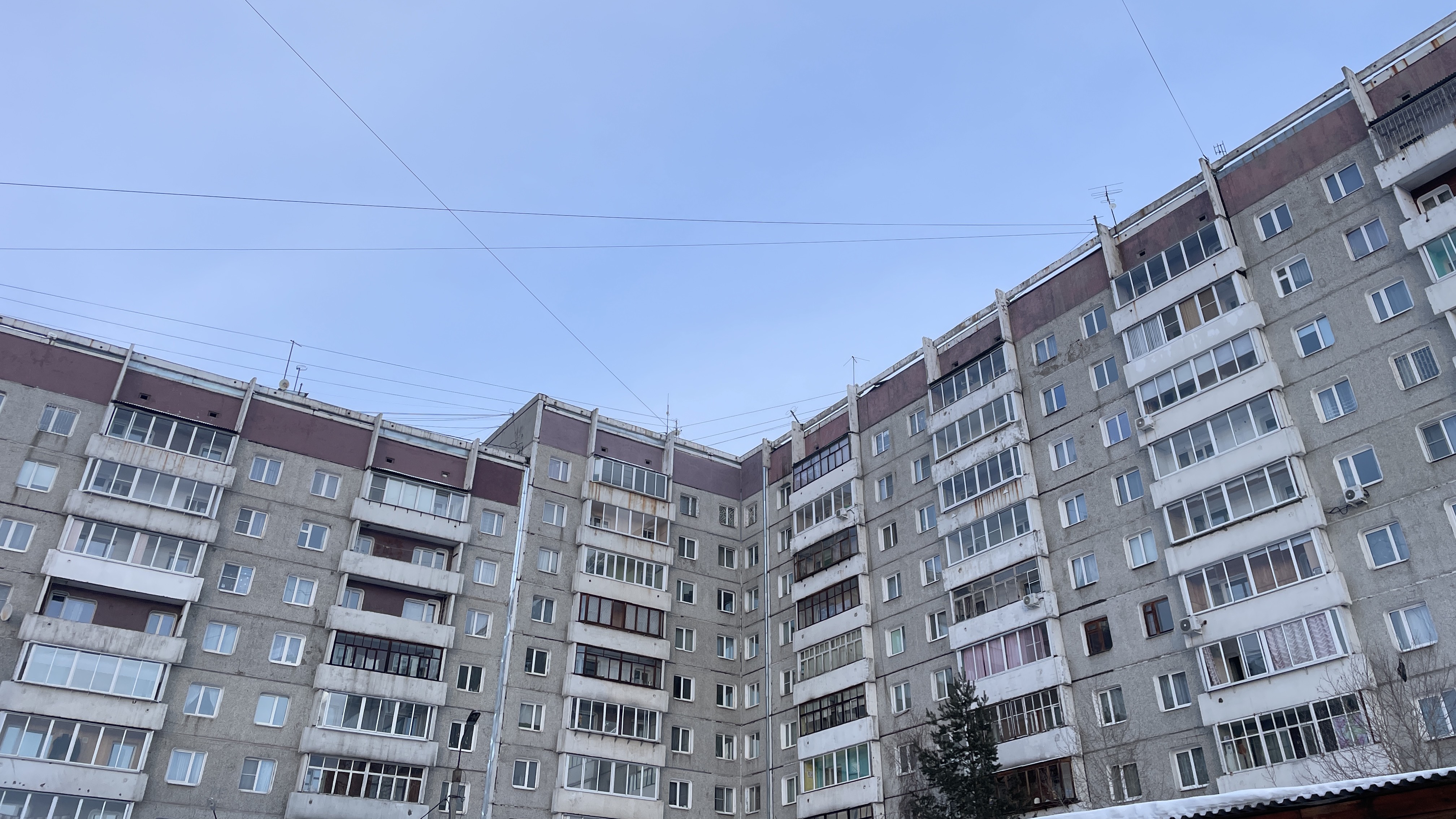 Продам 3к квартиру г. Иркутск мкр Университетский 87 ! СРОЧНО  8902170-50-21 Вячеслав квартира