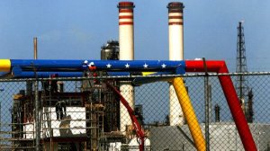 Вэнс обозначил условие США для продажи нефти Венесуэлой