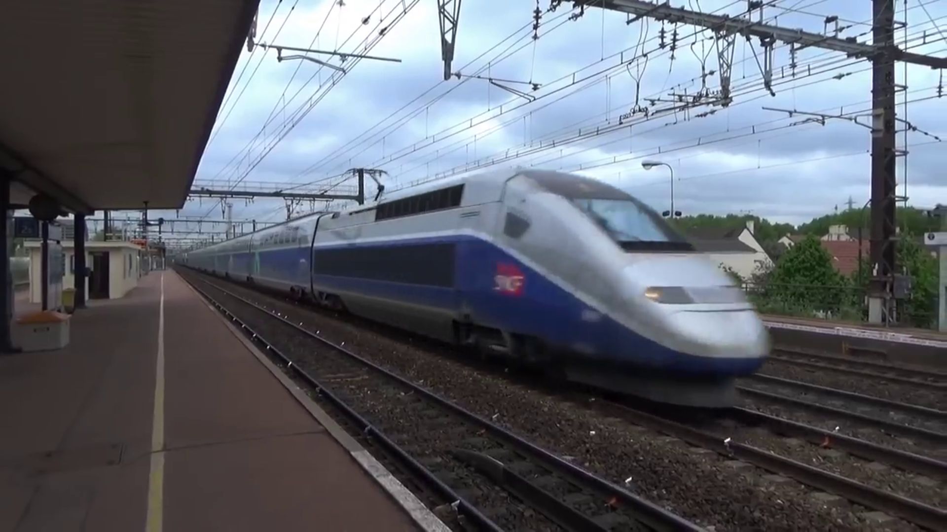 Скоростная железная дорога Франция | Скоростной поезд TGV смотреть онлайн