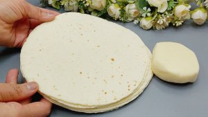 У вас есть лаваш и сыр. Научила всех подруг готовить такую завтрак.Подружки в восторге от результата